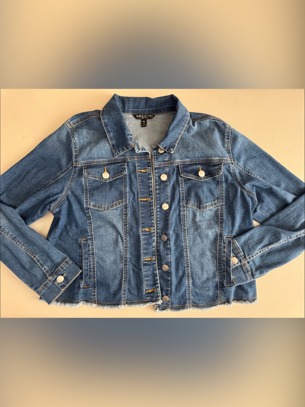 💙🫶🏻 Baccini Denim Jacket